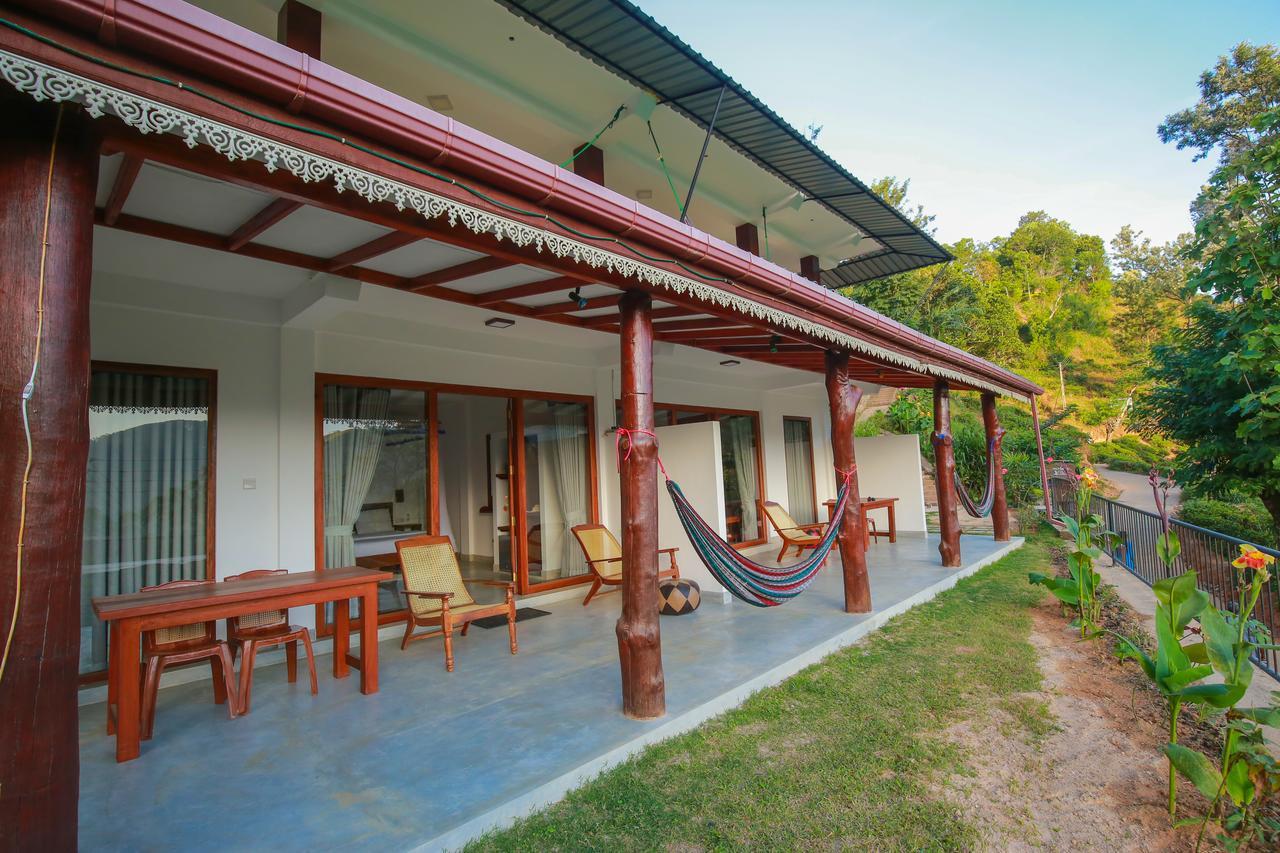 Bed and Breakfast The Chillout Ella Exterior foto